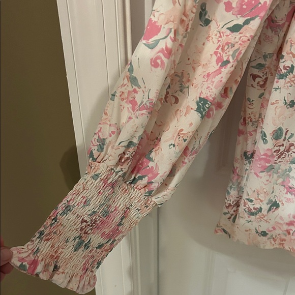 Entro Pink and Cream Floral Blouse - Picture 4 of 6